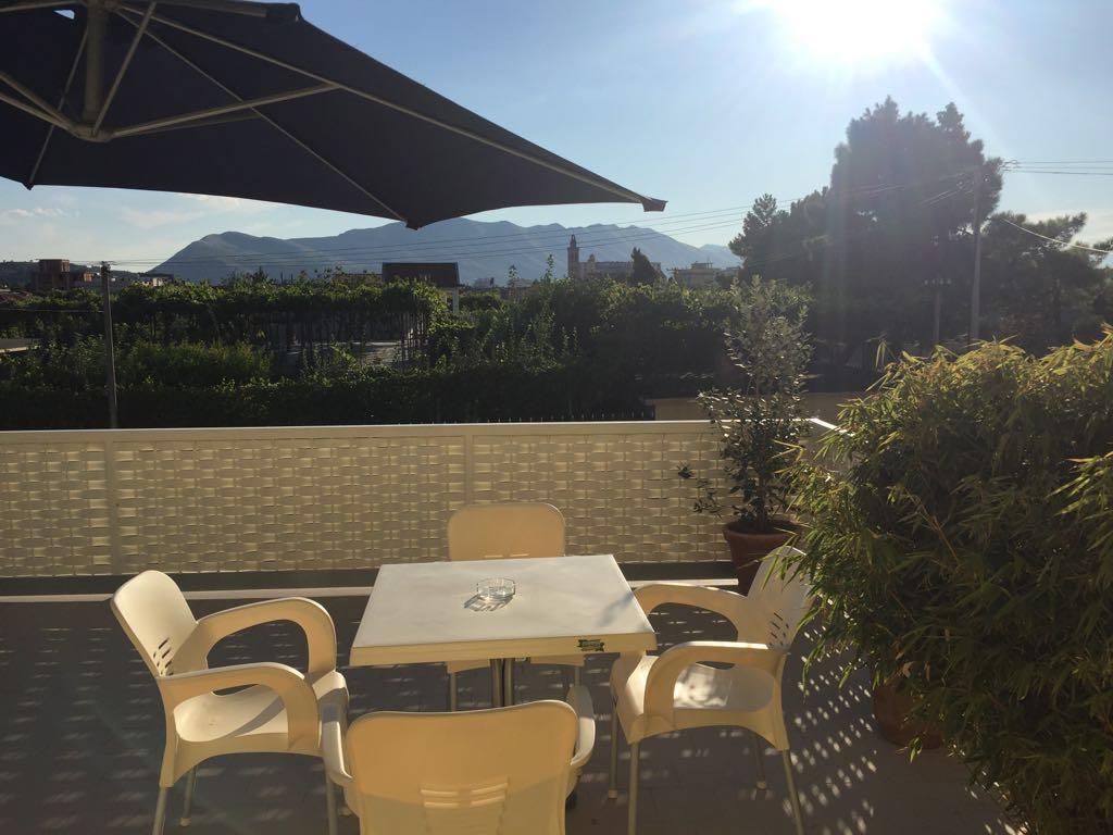 Amberyellowbnb Shkoder Ngoại thất bức ảnh